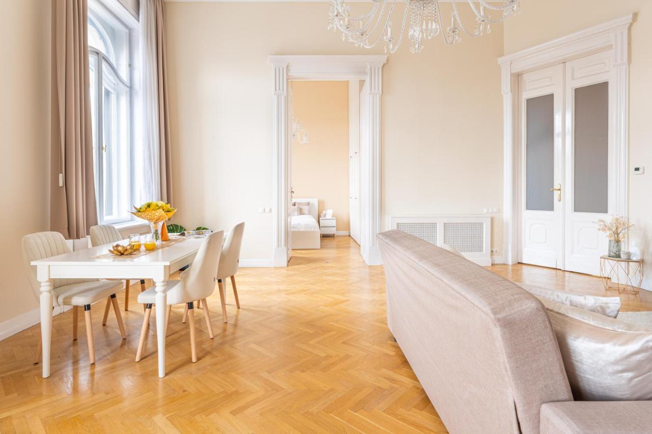 Matilda Luxury Suite Apartment Budapest Luaran gambar