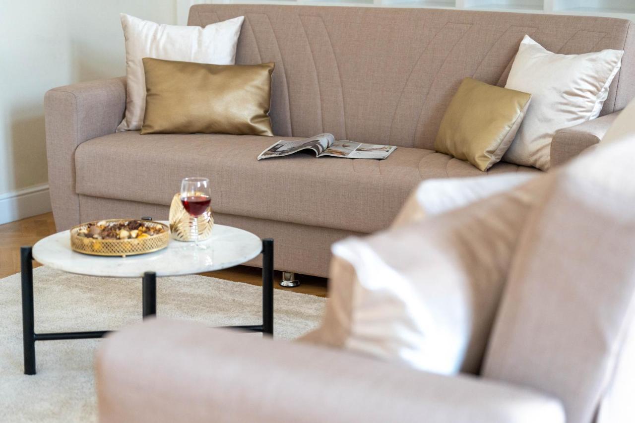 Matilda Luxury Suite Apartment Budapest Luaran gambar