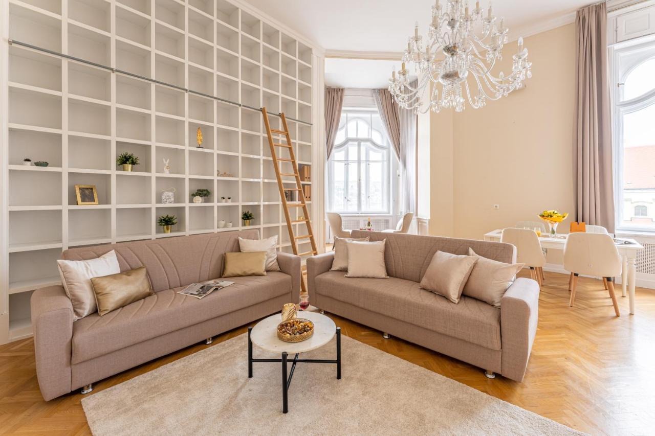 Matilda Luxury Suite Apartment Budapest Luaran gambar